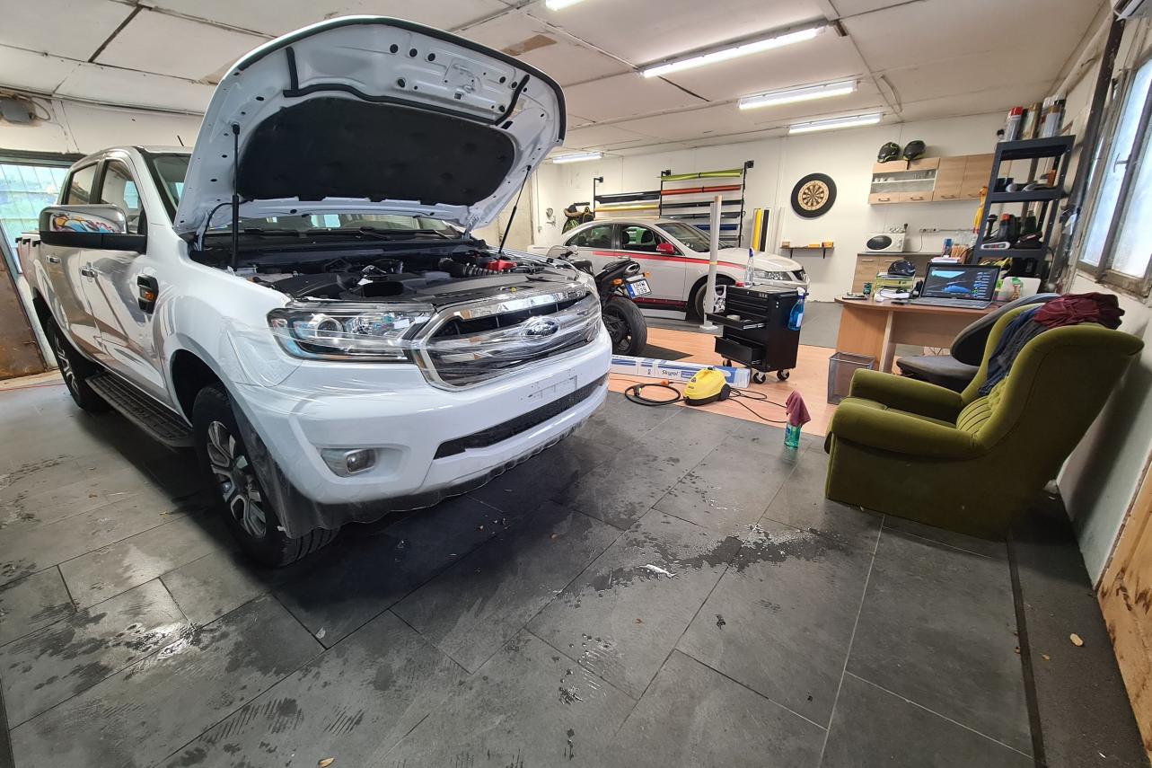 Koby's Wrap Garage