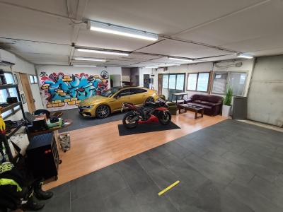 Koby's Wrap Garage Koby's Wrap Garage